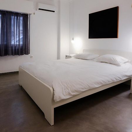 Athens One Apartment By Olala Homes Екстериор снимка