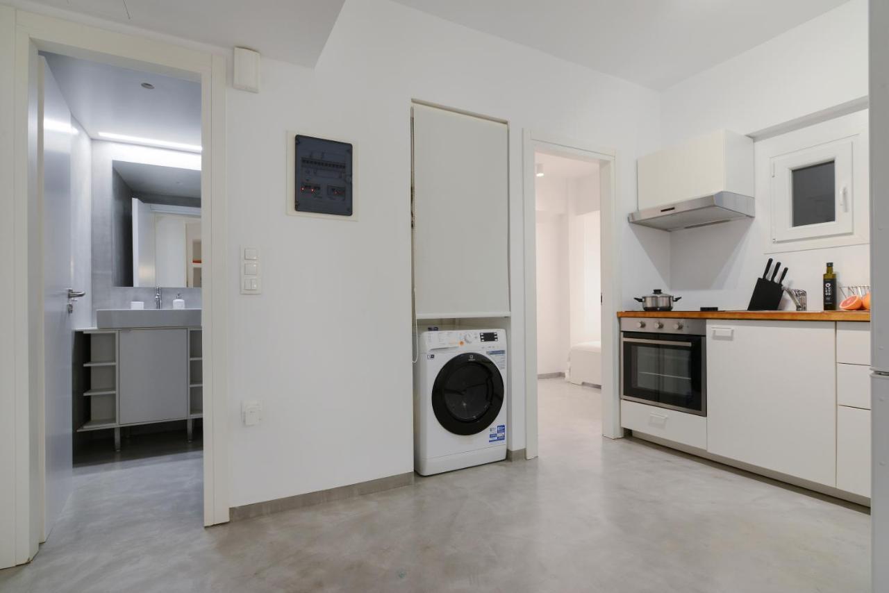 Athens One Apartment By Olala Homes Екстериор снимка
